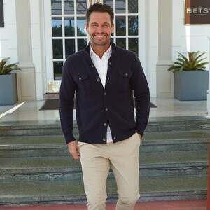 New! Napoli Cardigan in Wool & Cashmere Navy – Collars & Co size L